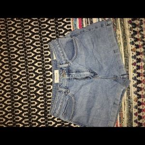PacSun mom jeans.